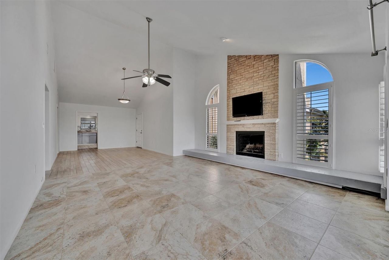 8710 54th Avenue W, Unit 8710, Bradenton, FL 34210 Photo