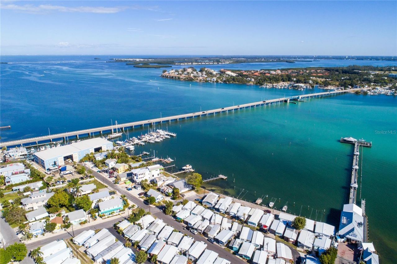 8710 54th Avenue W, Unit 8710, Bradenton, FL 34210 Photo