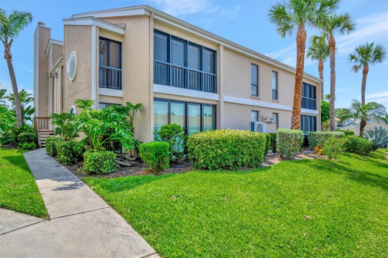 8710 54th Avenue W, Unit 8710, Bradenton, FL 34210 Photo