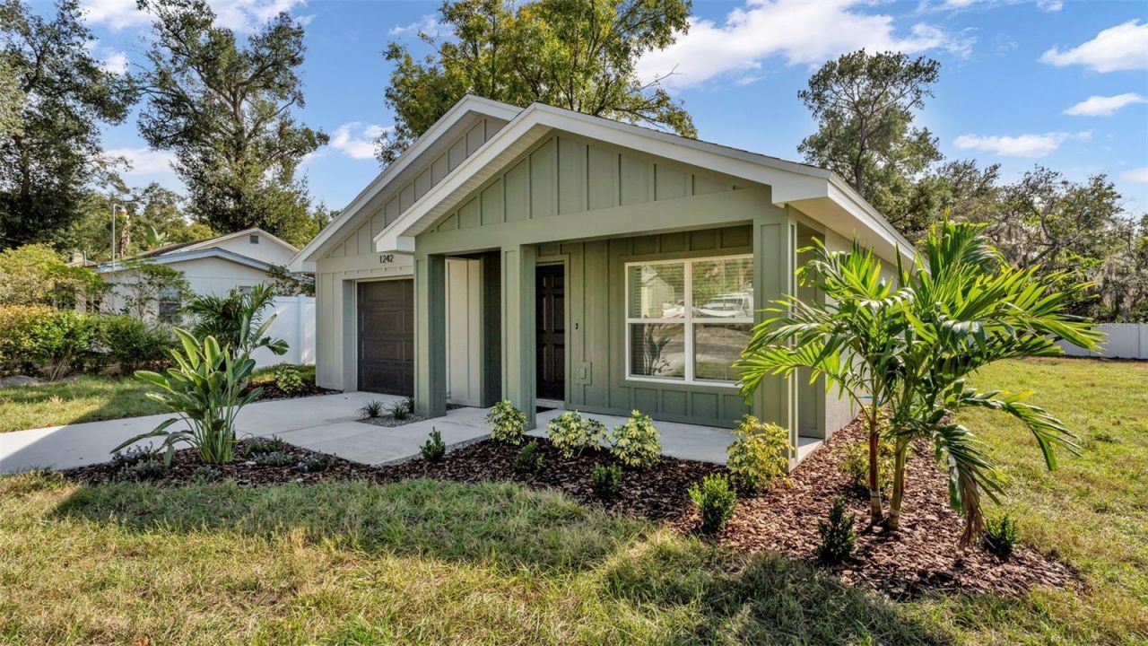 1242 Dorothy Street, Lakeland, FL 33815 Photo