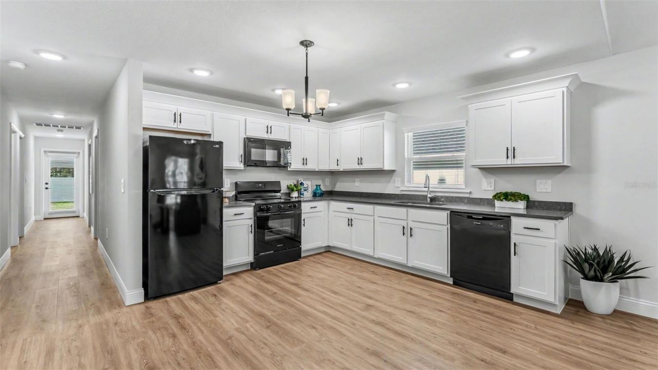 1242 Dorothy Street, Lakeland, FL 33815 Photo