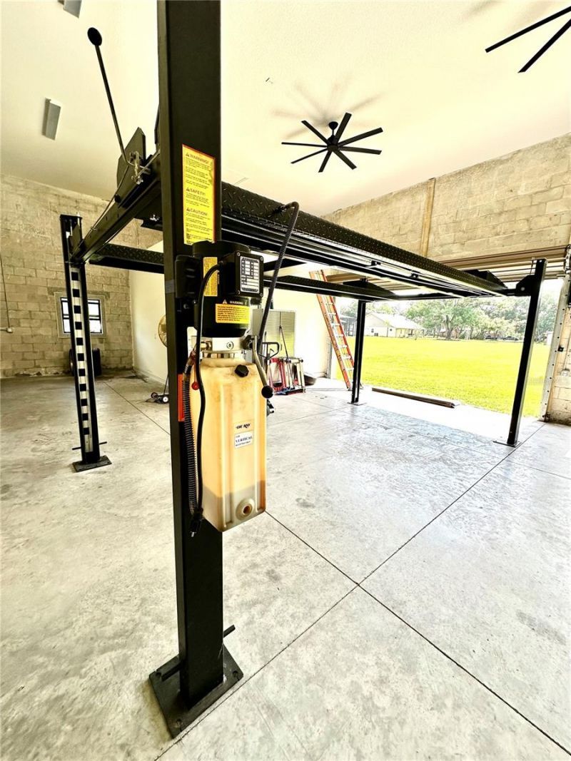 5319 W Trapnell Road, Dover, FL 33527 Photo