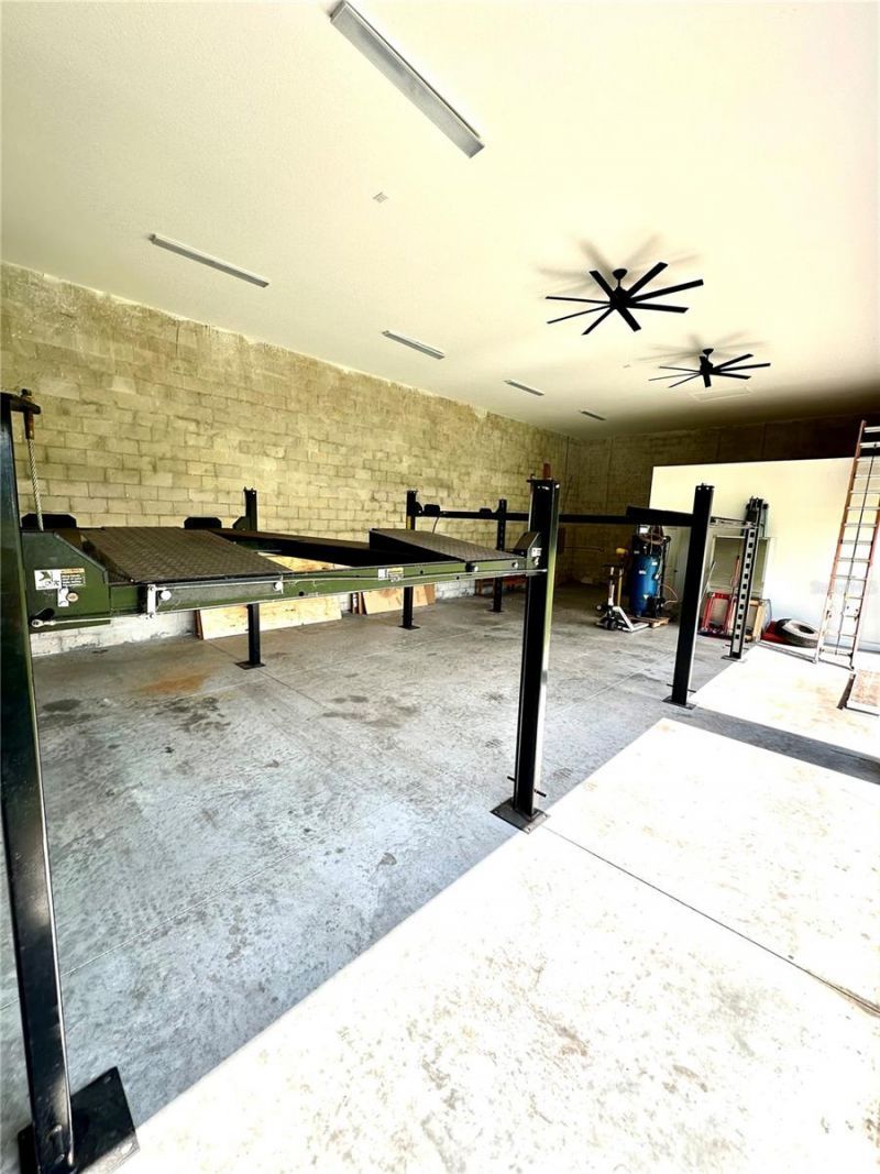 5319 W Trapnell Road, Dover, FL 33527 Photo