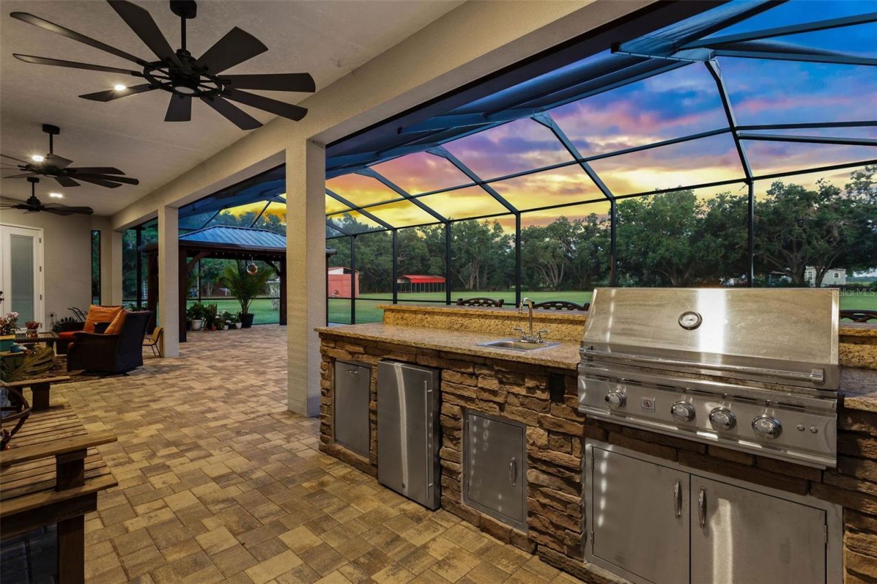 5319 W Trapnell Road, Dover, FL 33527 Photo