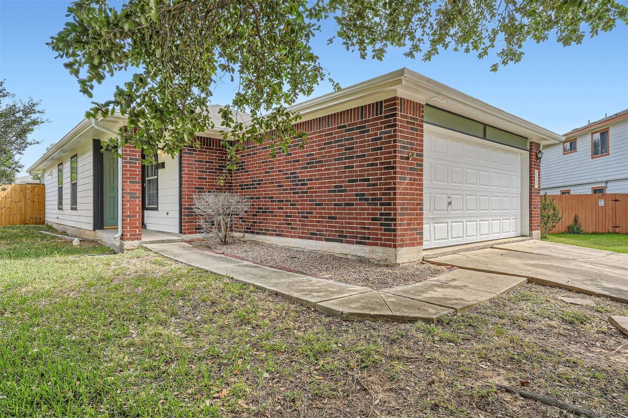 12404 Campana Dr, Del Valle, TX 78617 Main Photo