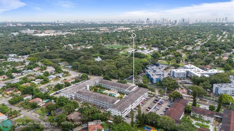 15600 NE 6th Avenue, Unit 26B, Miami, FL 33162 Photo