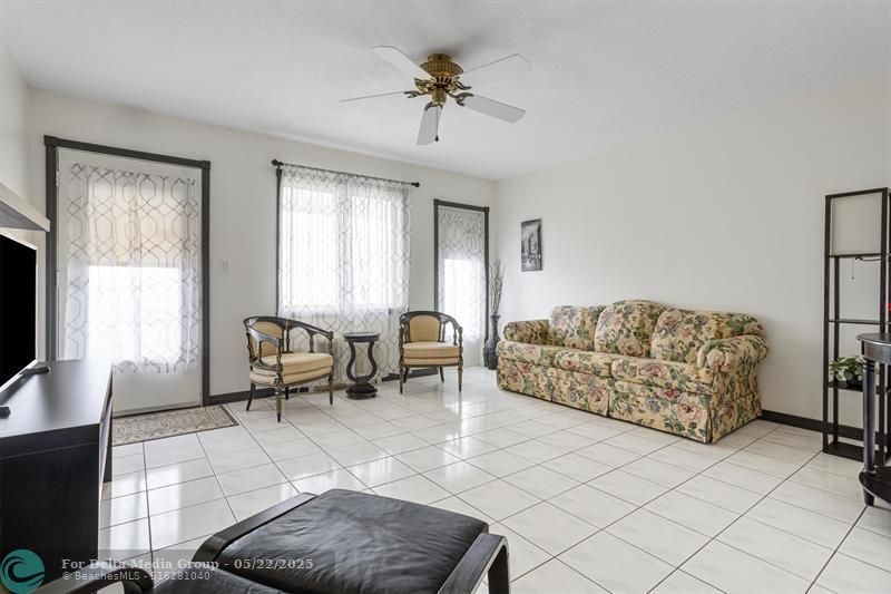 15600 NE 6th Avenue, Unit 26B, Miami, FL 33162 Photo