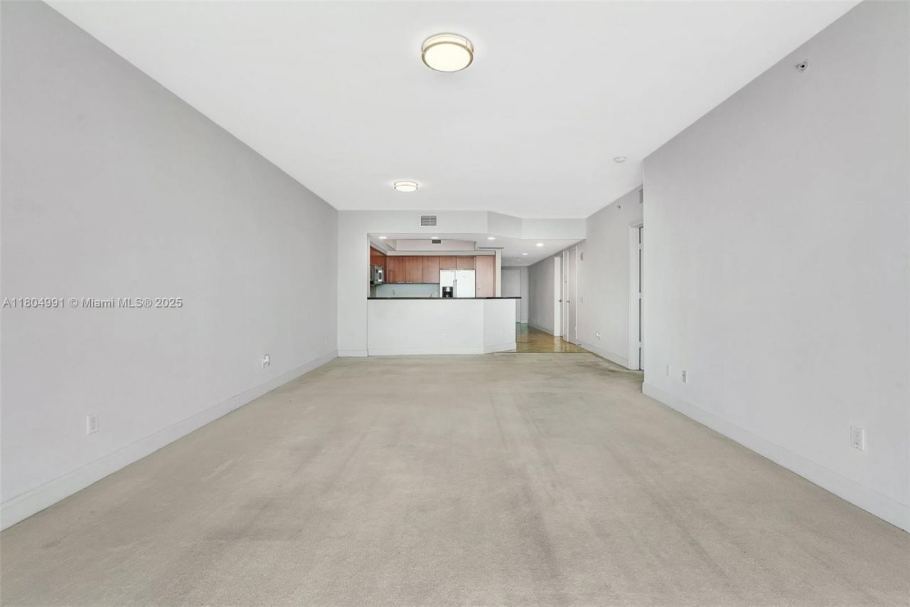 14951 Royal Oaks Ln, Unit 1406, North Miami, FL 33181 Photo