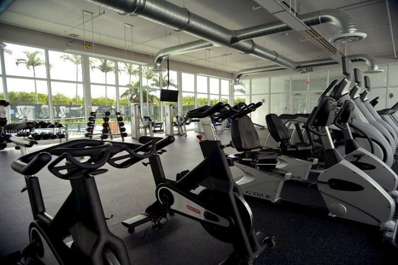 14951 Royal Oaks Ln, Unit 1406, North Miami, FL 33181 Photo