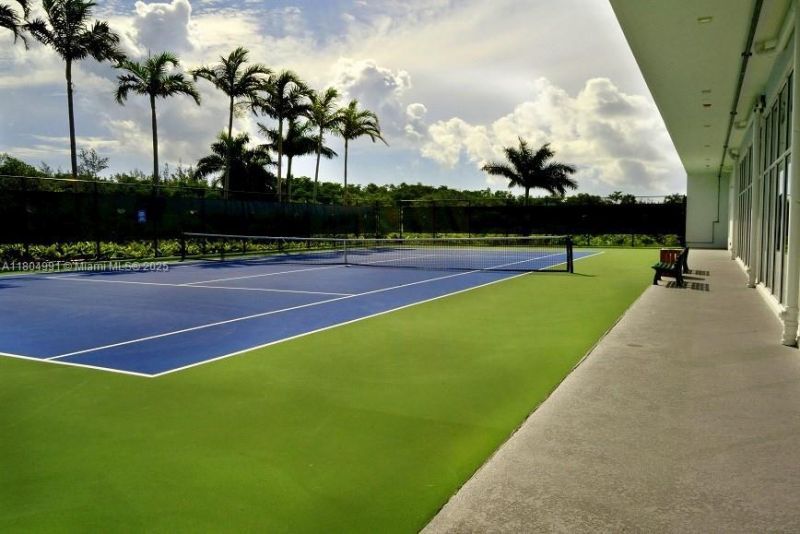 14951 Royal Oaks Ln, Unit 1406, North Miami, FL 33181 Photo