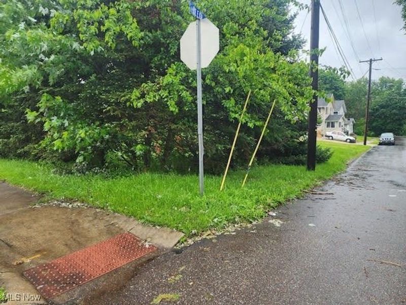 Wooster Road N, Barberton, OH 44203 Photo 2