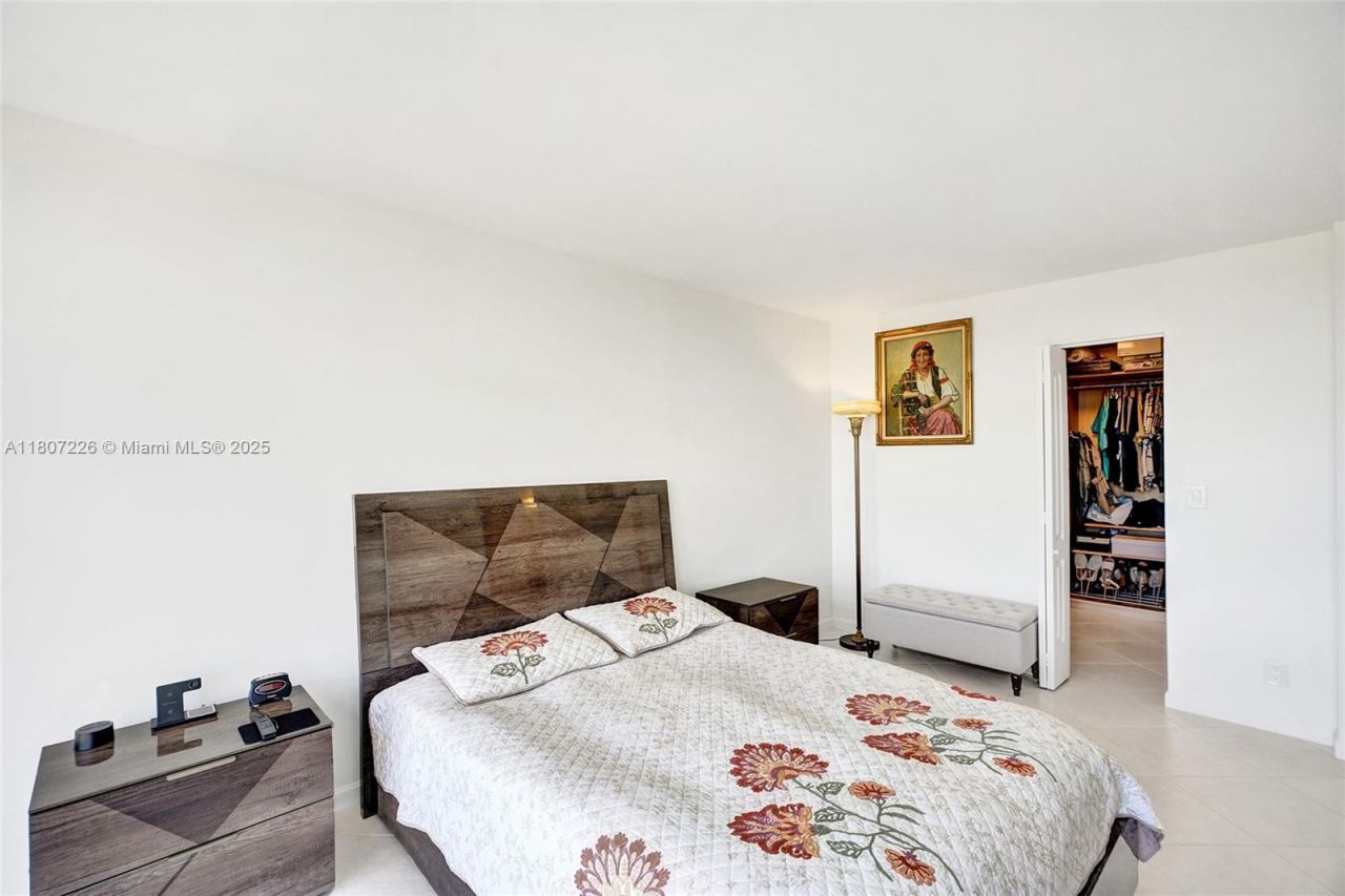 200 Leslie Dr, Unit 1031, Hallandale Beach, FL 33009 Photo