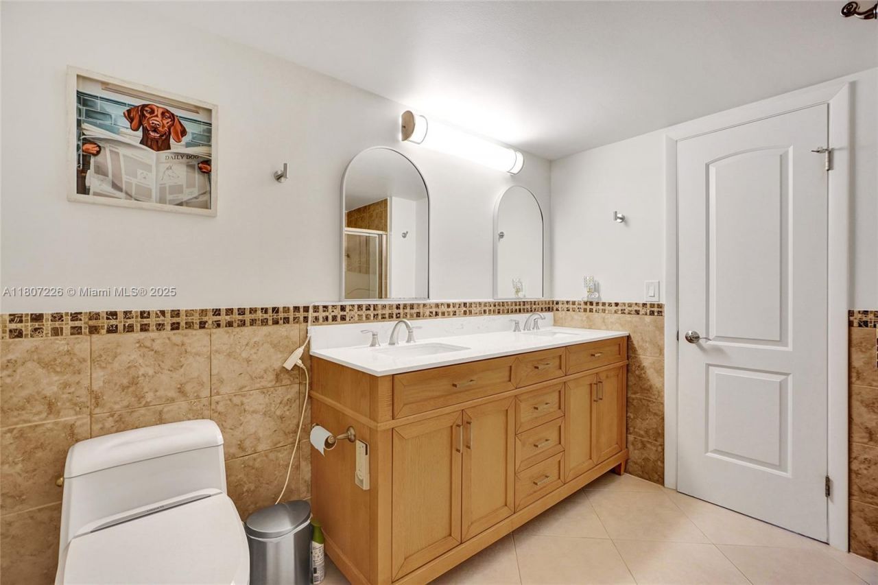 200 Leslie Dr, Unit 1031, Hallandale Beach, FL 33009 Photo