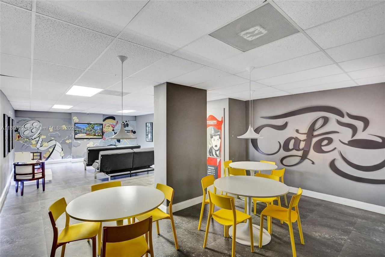 200 Leslie Dr, Unit 1031, Hallandale Beach, FL 33009 Photo