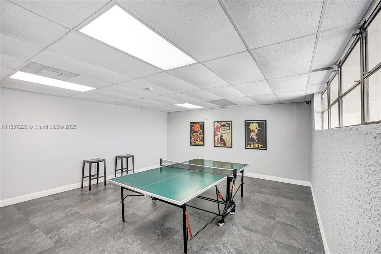 200 Leslie Dr, Unit 1031, Hallandale Beach, FL 33009 Photo