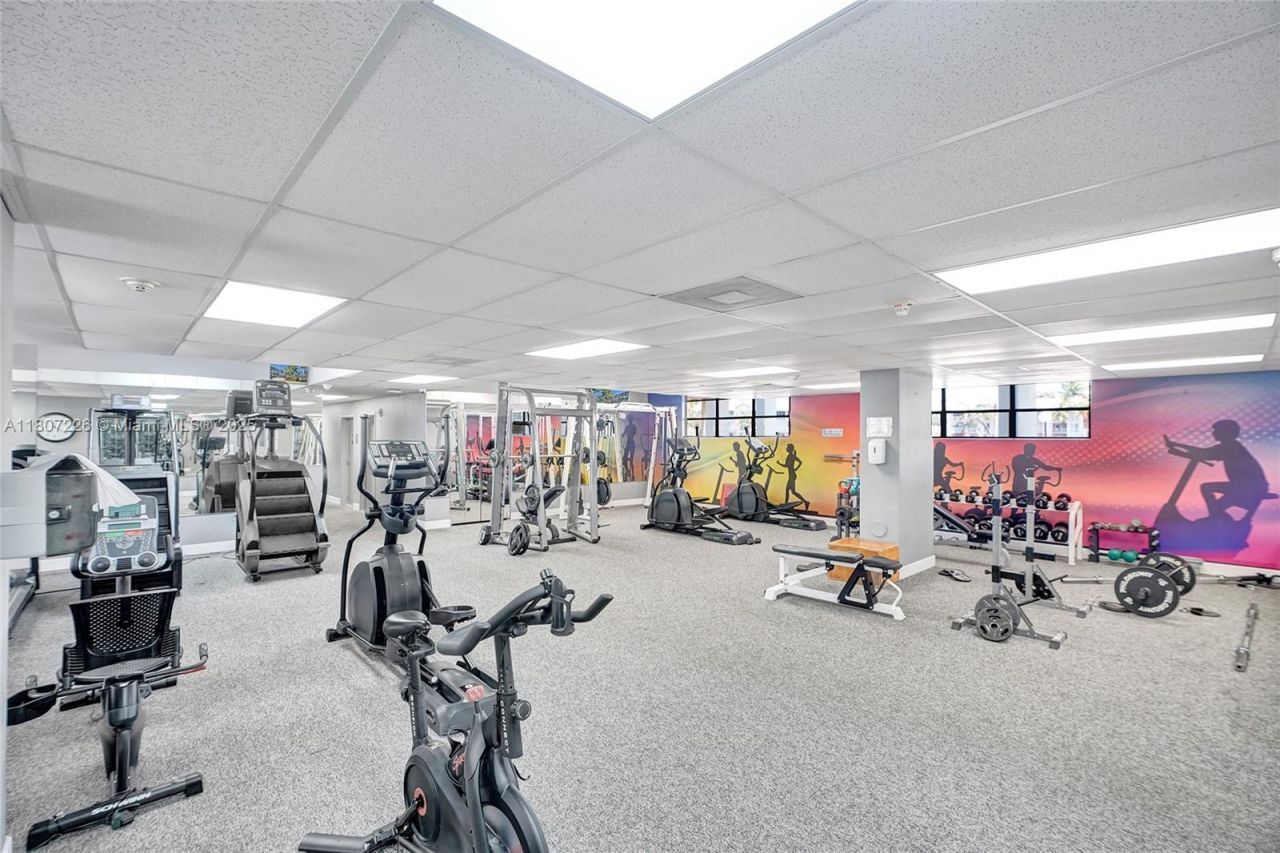 200 Leslie Dr, Unit 1031, Hallandale Beach, FL 33009 Photo