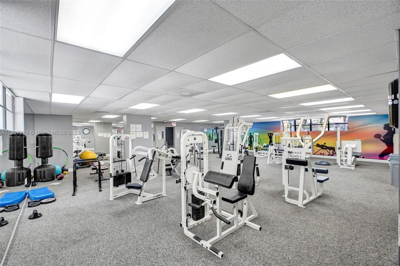 200 Leslie Dr, Unit 1031, Hallandale Beach, FL 33009 Photo