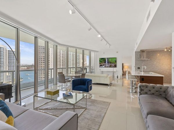 495 Brickell Ave, Unit 2304, Miami, FL 33131