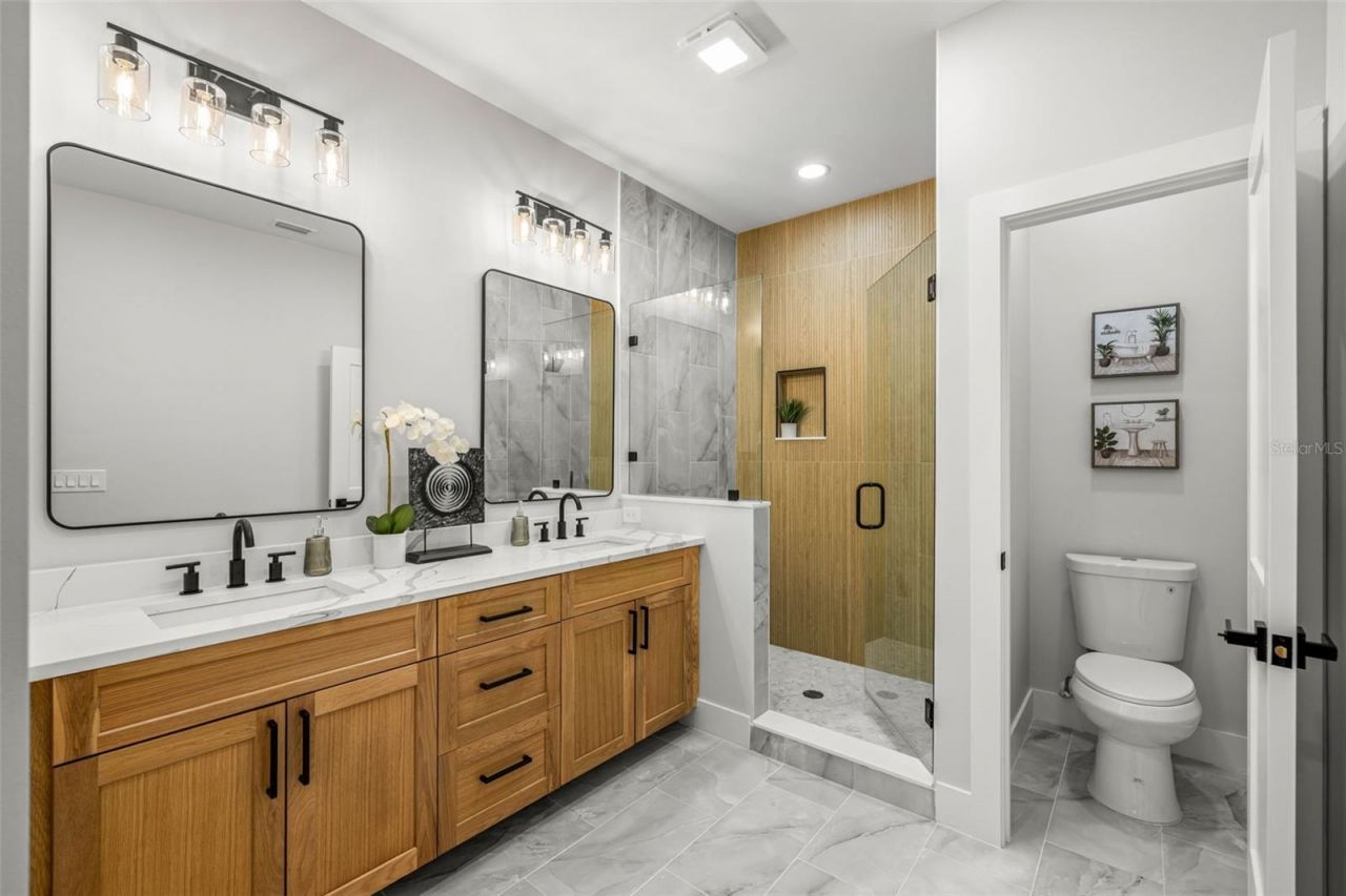 4308 W Gray Street, Unit 2 thru 5, Tampa, FL 33609 Photo