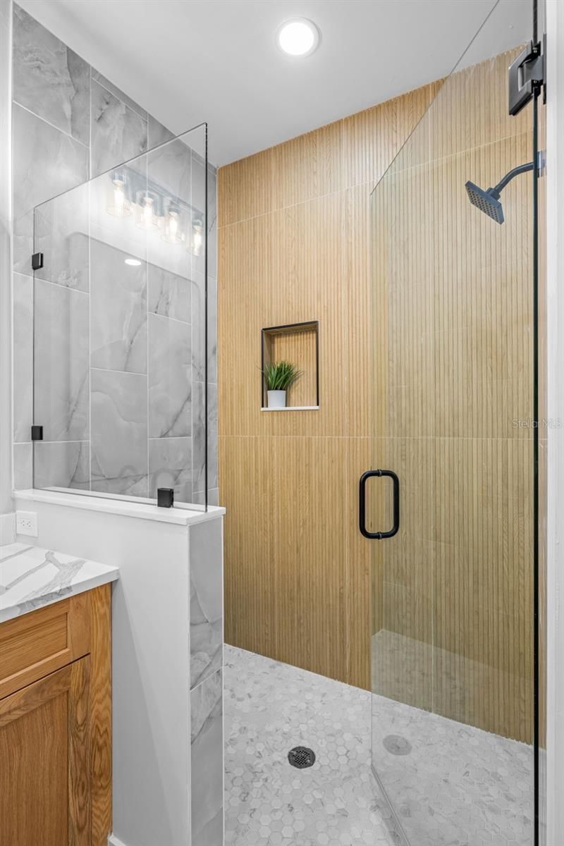 4308 W Gray Street, Unit 2 thru 5, Tampa, FL 33609 Photo