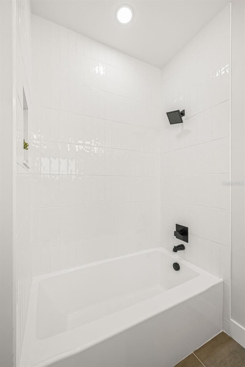 4308 W Gray Street, Unit 2 thru 5, Tampa, FL 33609 Photo