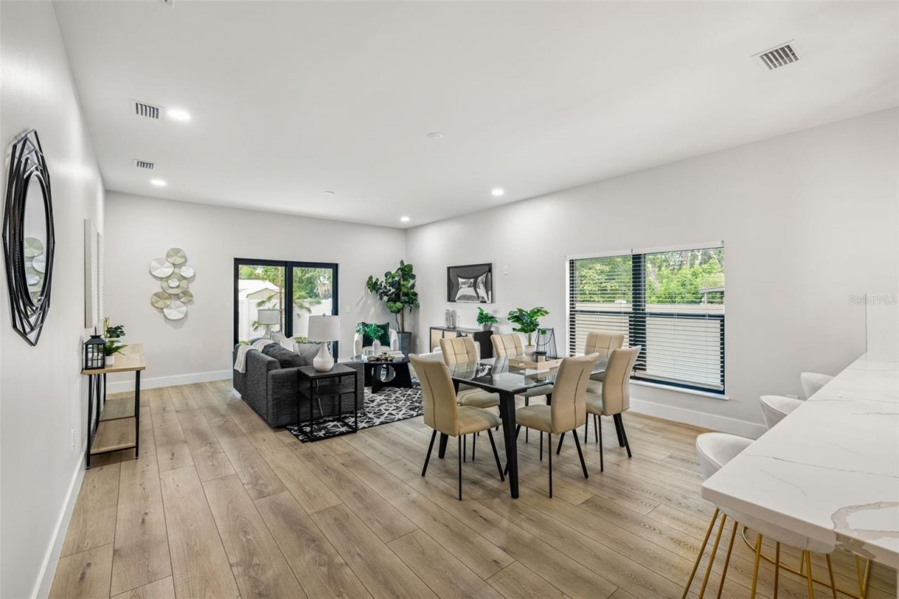 4308 W Gray Street, Unit 2 thru 5, Tampa, FL 33609 Photo