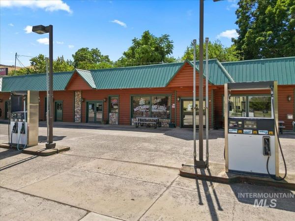 90 2nd Street, Asotin, WA 99402