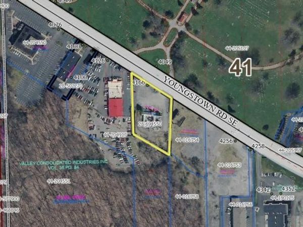 4166 Youngstown Road, Warren, OH 44484