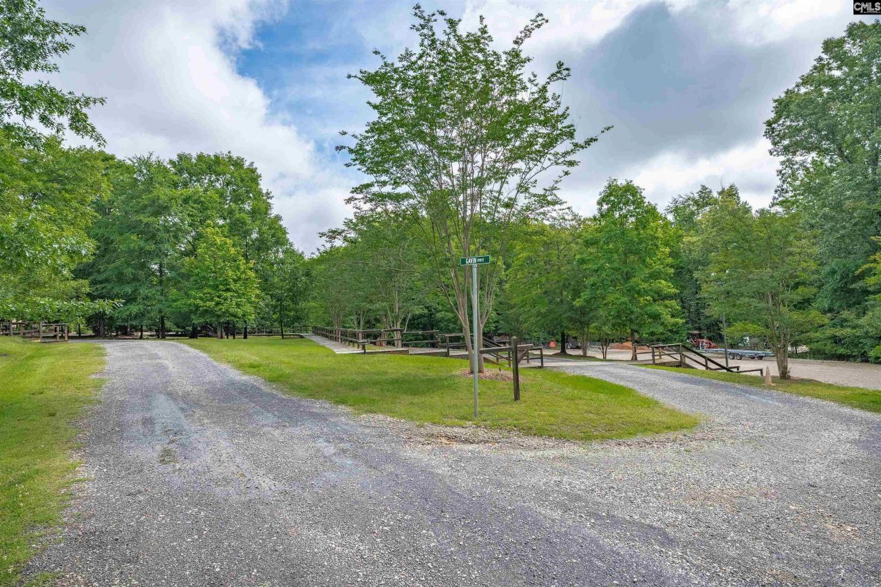 1530 Buck Hill Road Photo 21