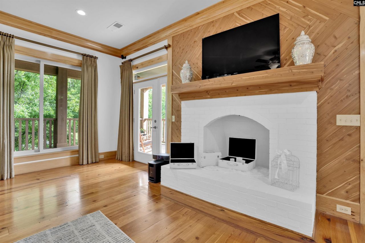 1530 Buck Hill Road Photo 38