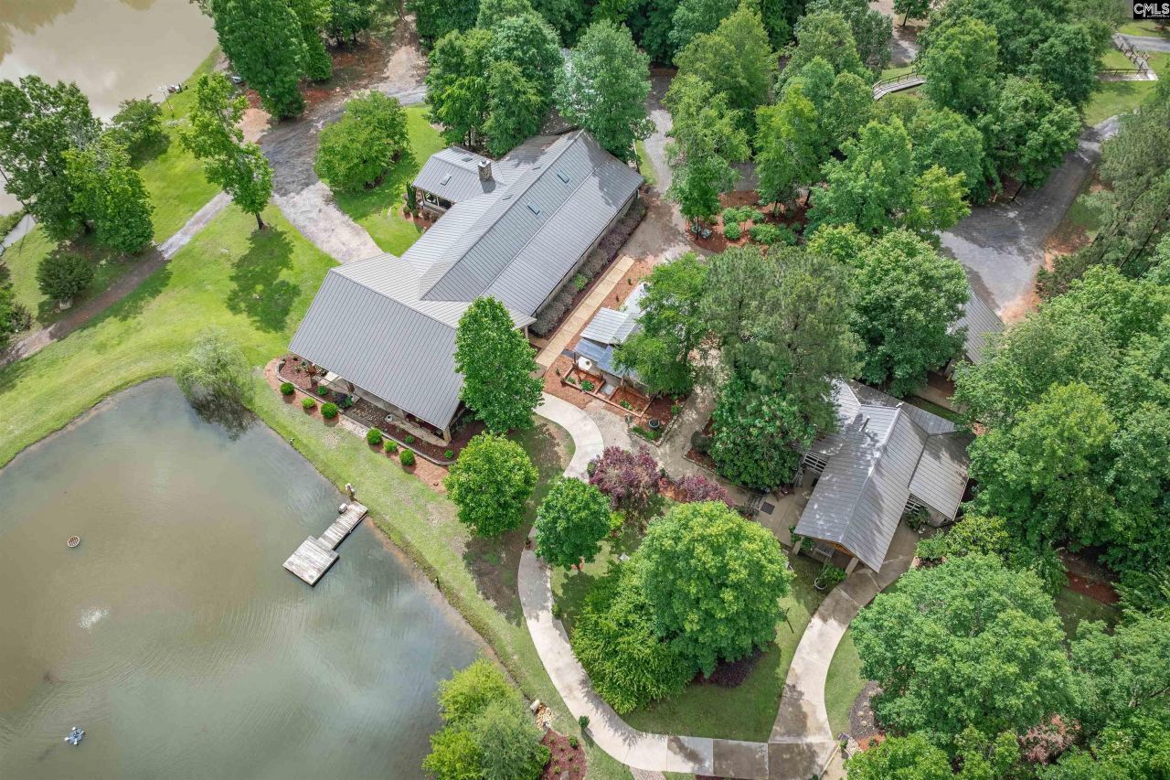 1530 Buck Hill Road Photo 8