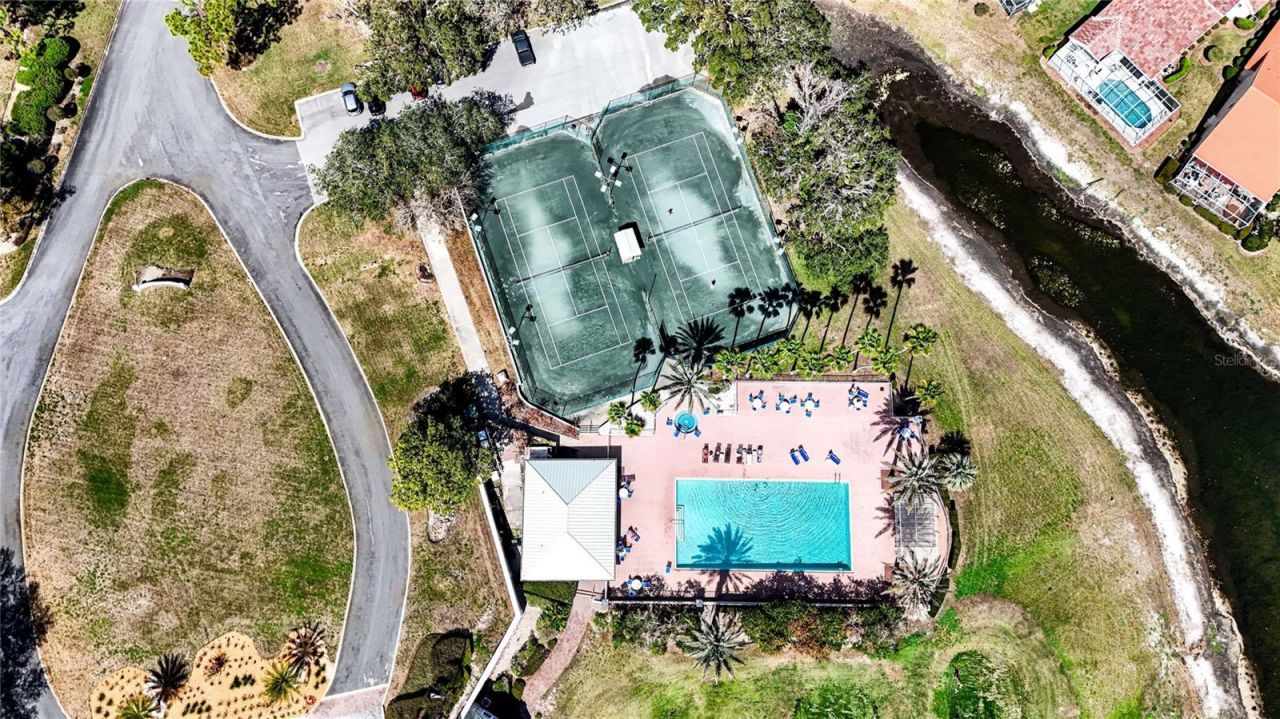 9226 Players Drive, Weeki Wachee, FL 34613 Photo