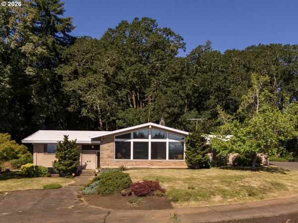 3375 EAGLE CREST NW RD, Salem, OR 97304