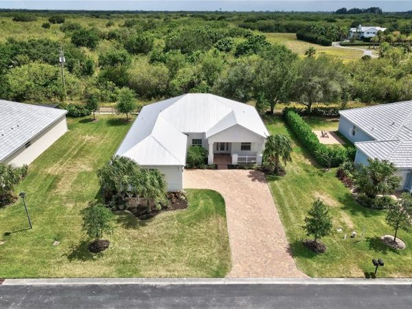 2545 Saint Lucia Circle, Vero Beach, FL 32967