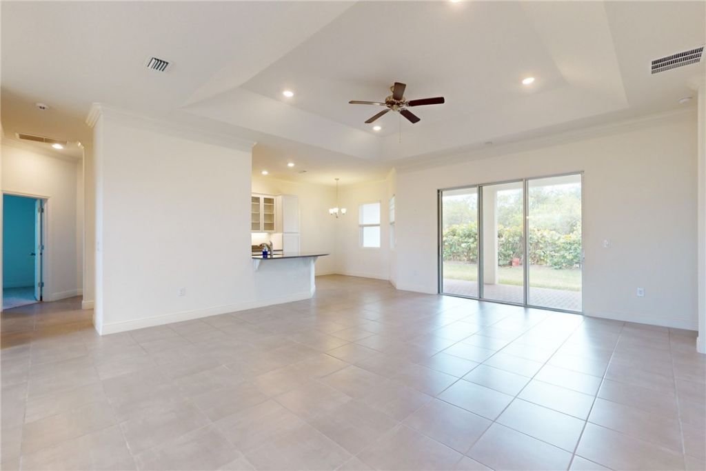 2545 Saint Lucia Circle, Vero Beach, FL 32967 Photo