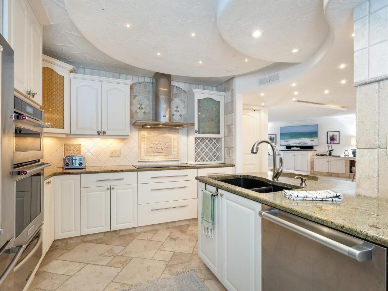 5880 Midnight Pass Road, Unit 207, Sarasota, FL 34242 Photo