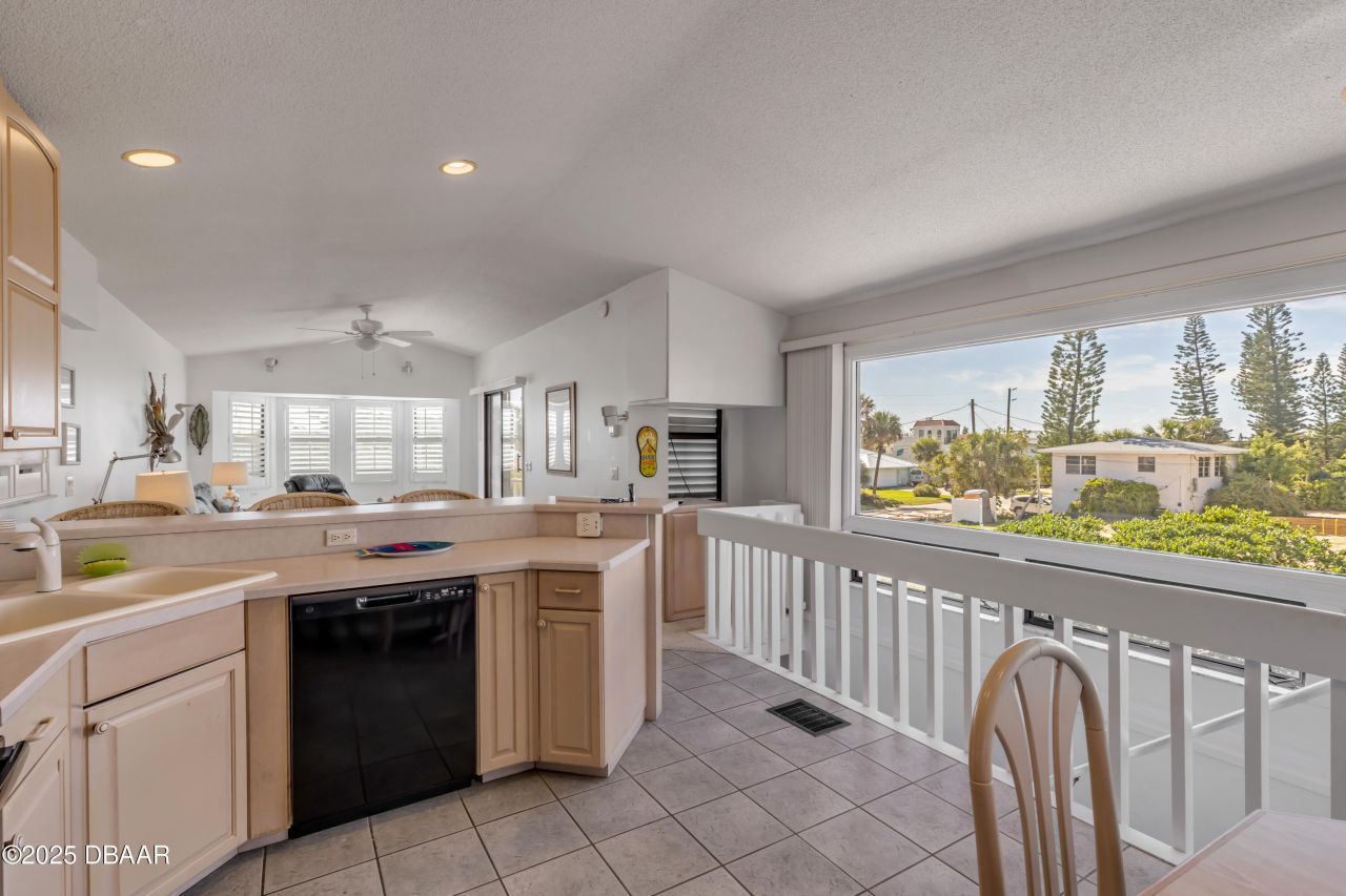 1209 N Atlantic Avenue, New Smyrna Beach, FL 32169 Photo