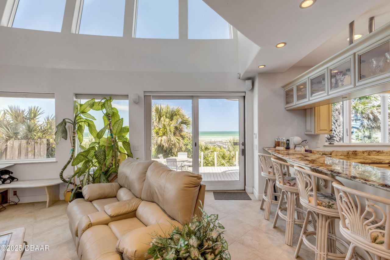 1209 N Atlantic Avenue, New Smyrna Beach, FL 32169 Photo