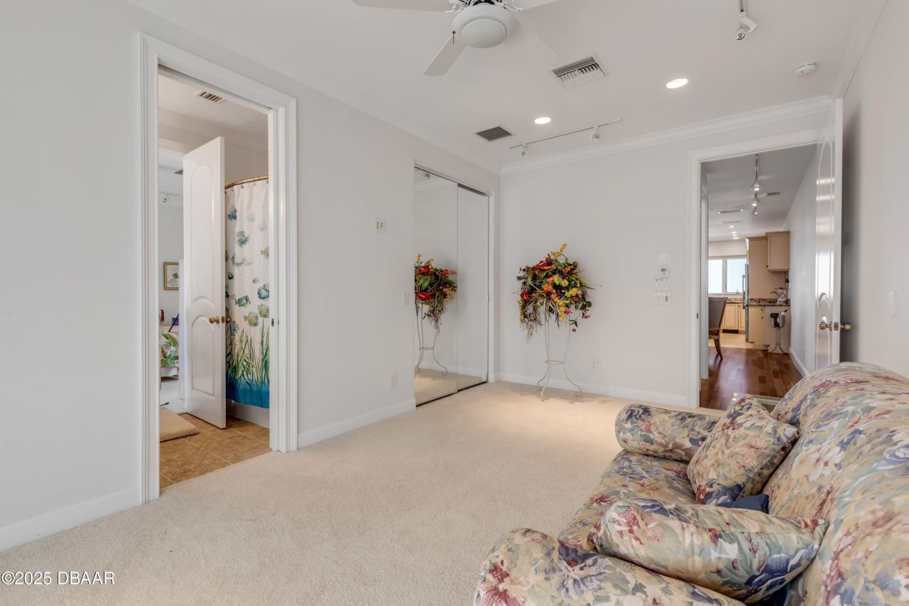 1209 N Atlantic Avenue, New Smyrna Beach, FL 32169 Photo