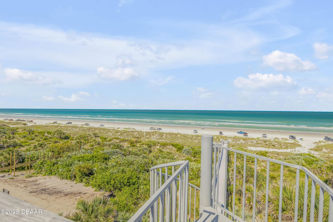 1209 N Atlantic Avenue, New Smyrna Beach, FL 32169 Photo