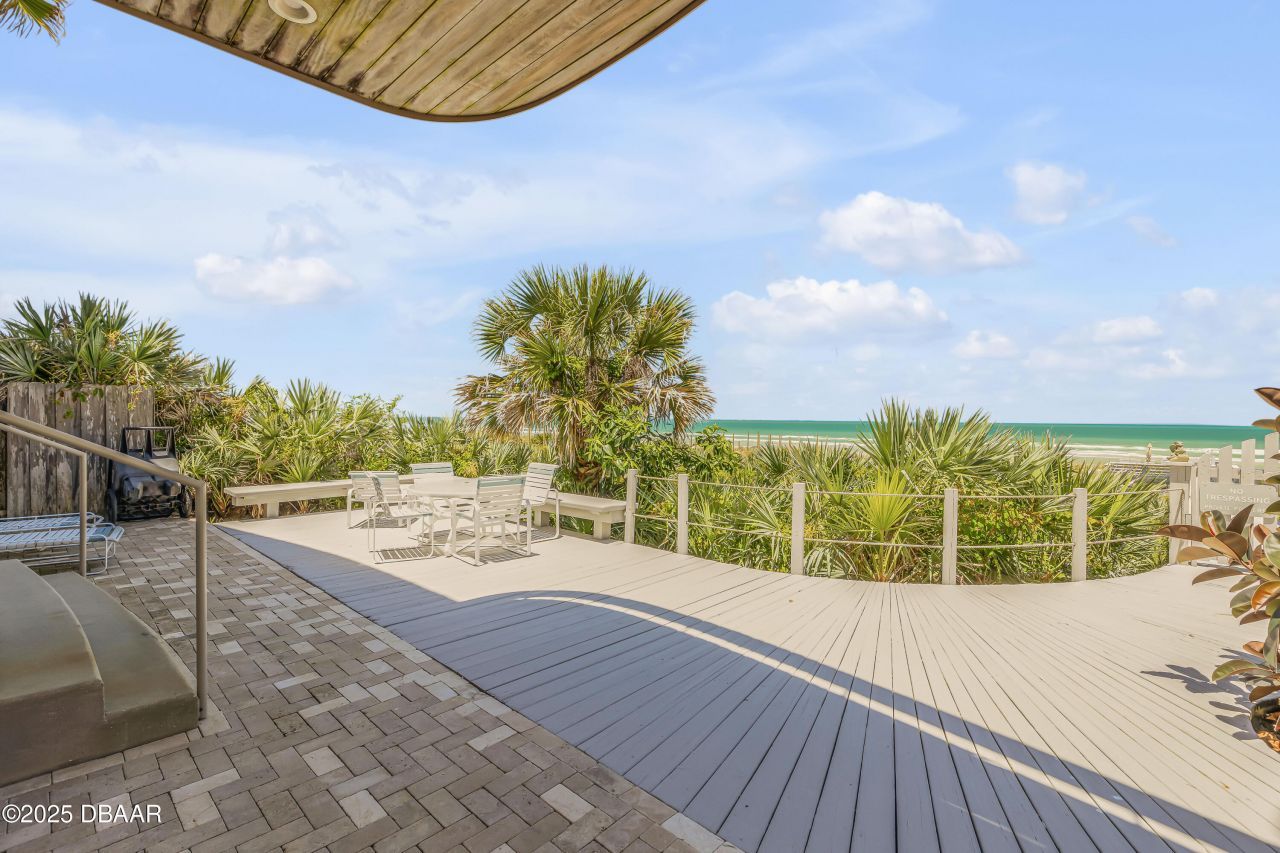 1209 N Atlantic Avenue, New Smyrna Beach, FL 32169 Photo