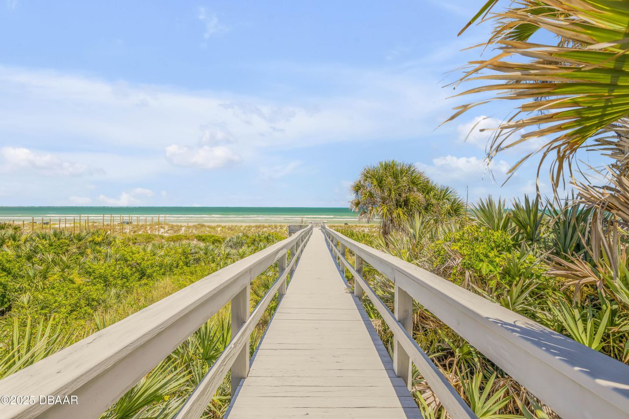 1209 N Atlantic Avenue, New Smyrna Beach, FL 32169 Photo