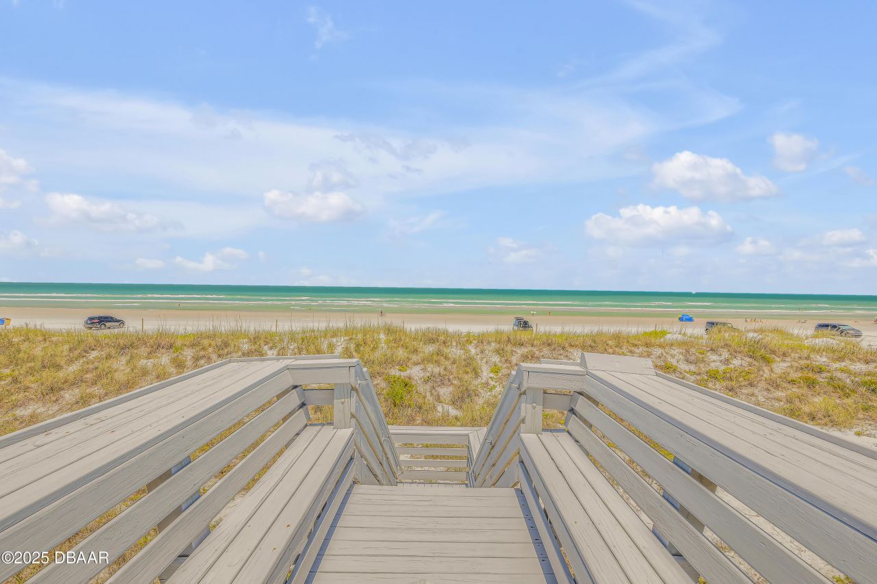 1209 N Atlantic Avenue, New Smyrna Beach, FL 32169 Photo