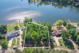 2022 Lake Road photo 4