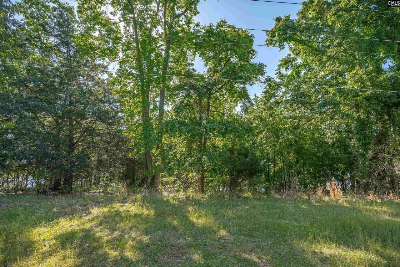 2022 Lake Road Photo 20