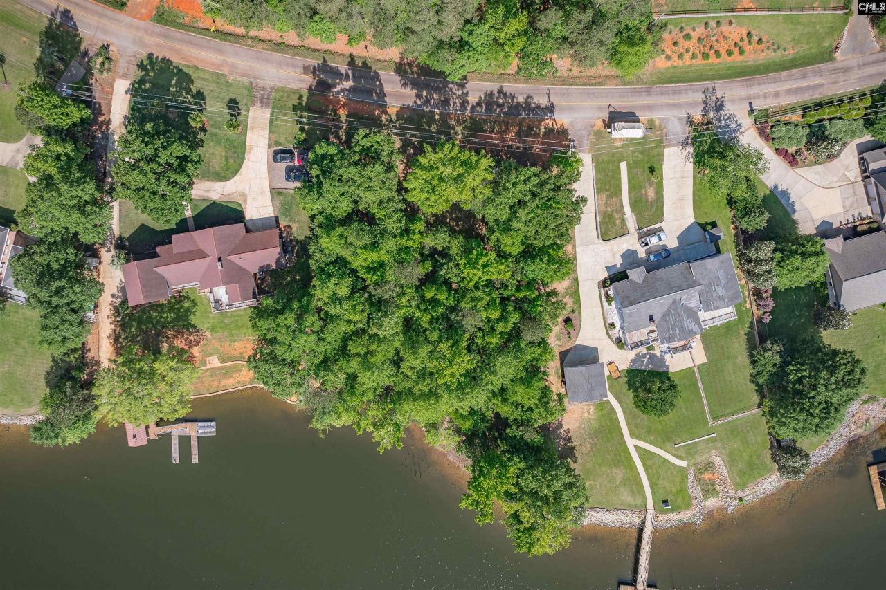 2022 Lake Road Photo 8