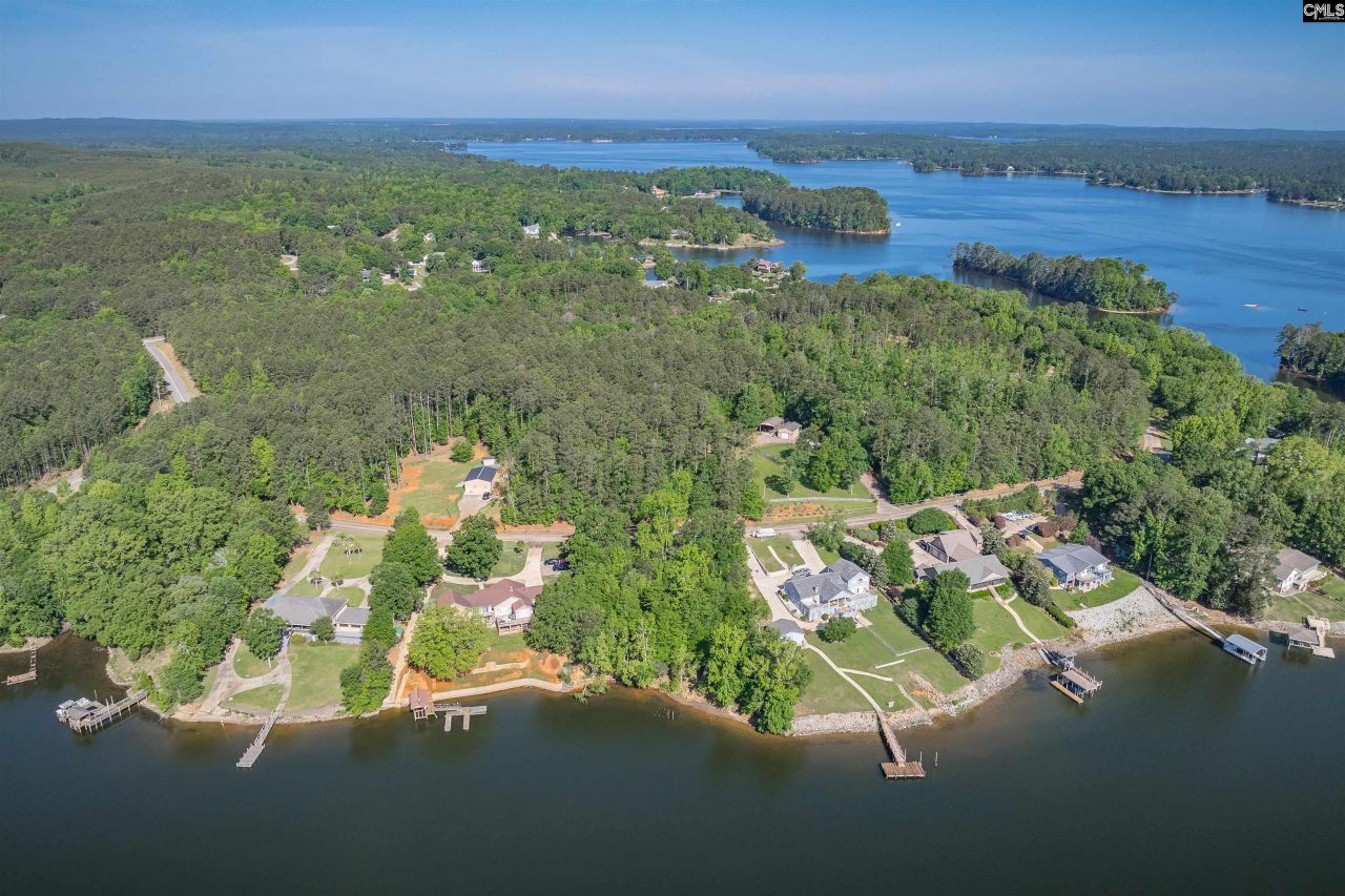 2022 Lake Road Photo 9