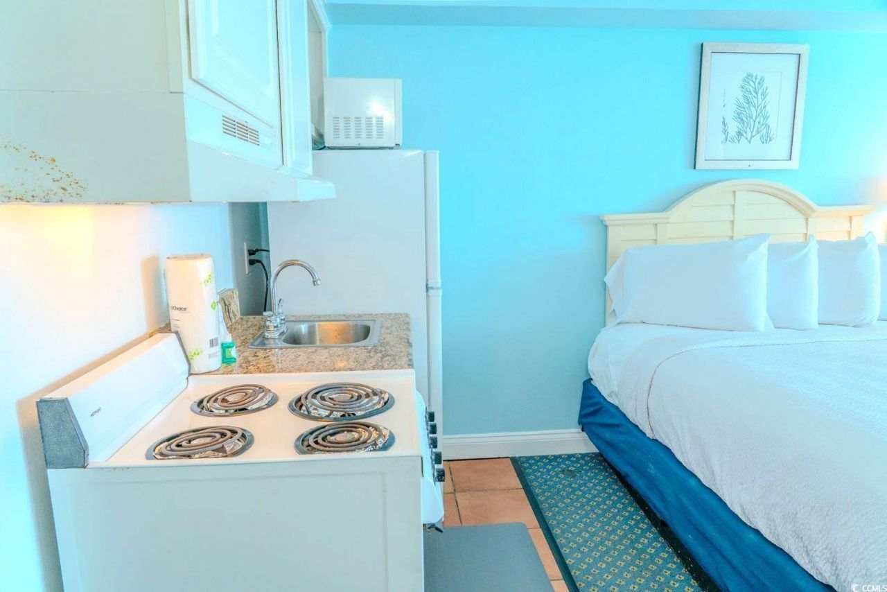 1207 Ocean Blvd. S Photo 11