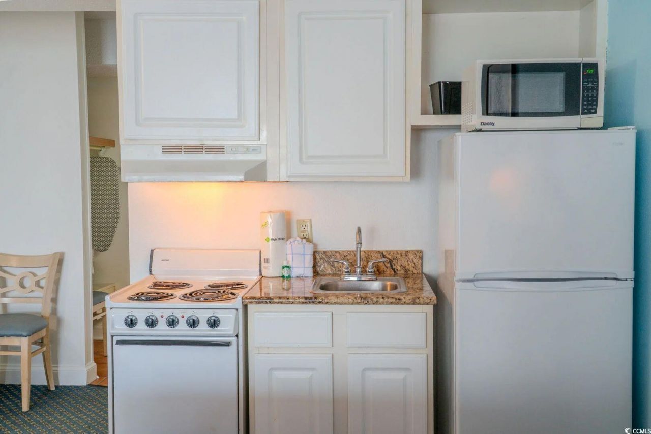 1207 Ocean Blvd. S Photo 14