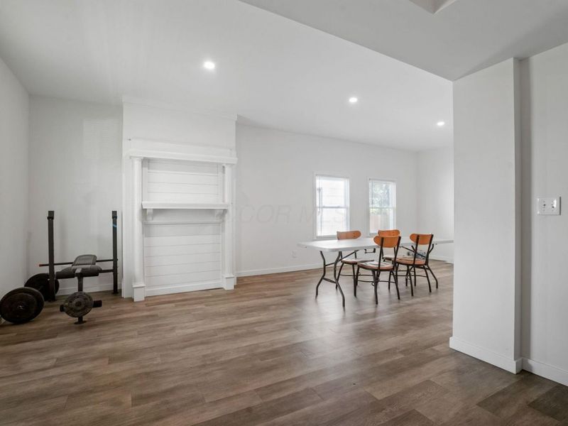 2278 Ridgeway Avenue, Columbus, OH 43219 Photo 2